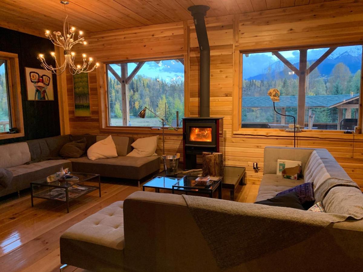 Ldr Lodge - Last Dollar Ranch Смитърс Екстериор снимка