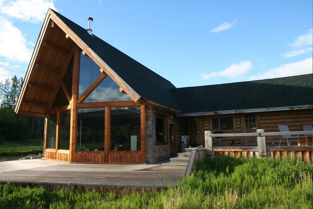 Ldr Lodge - Last Dollar Ranch Смитърс Екстериор снимка