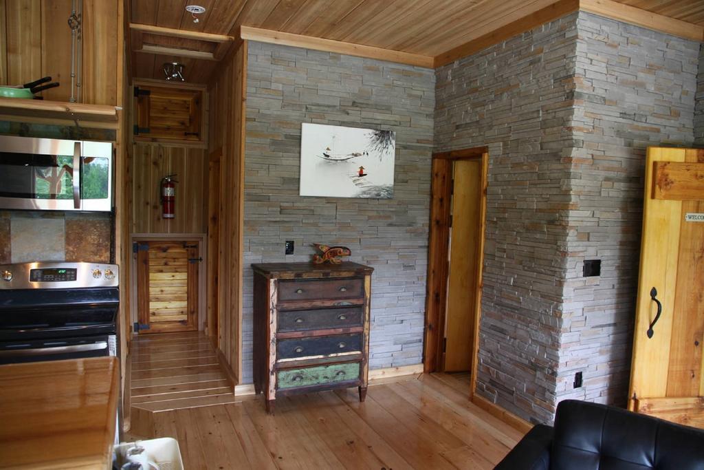 Ldr Lodge - Last Dollar Ranch Смитърс Екстериор снимка